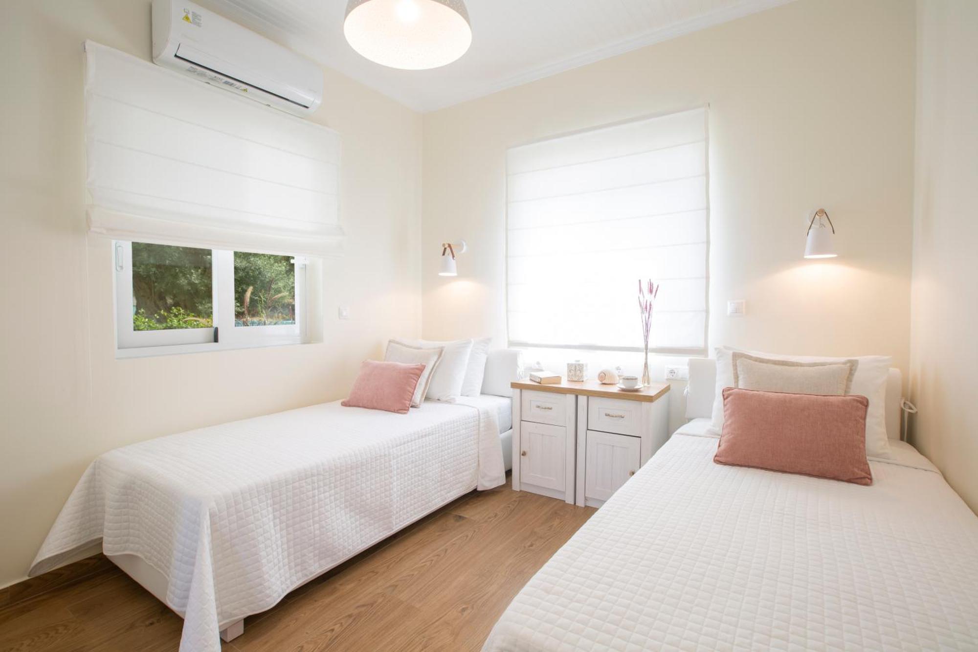 Villa Kallisti - Private Villa With Hot Tub, Large Garden, Close To The Beach Agia Varvara  Exterior foto