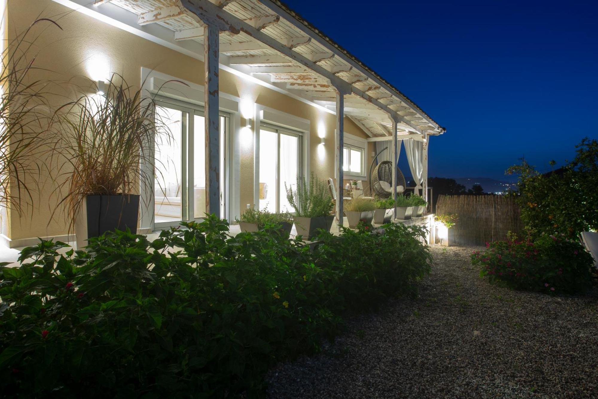 Villa Kallisti - Private Villa With Hot Tub, Large Garden, Close To The Beach Agia Varvara  Exterior foto